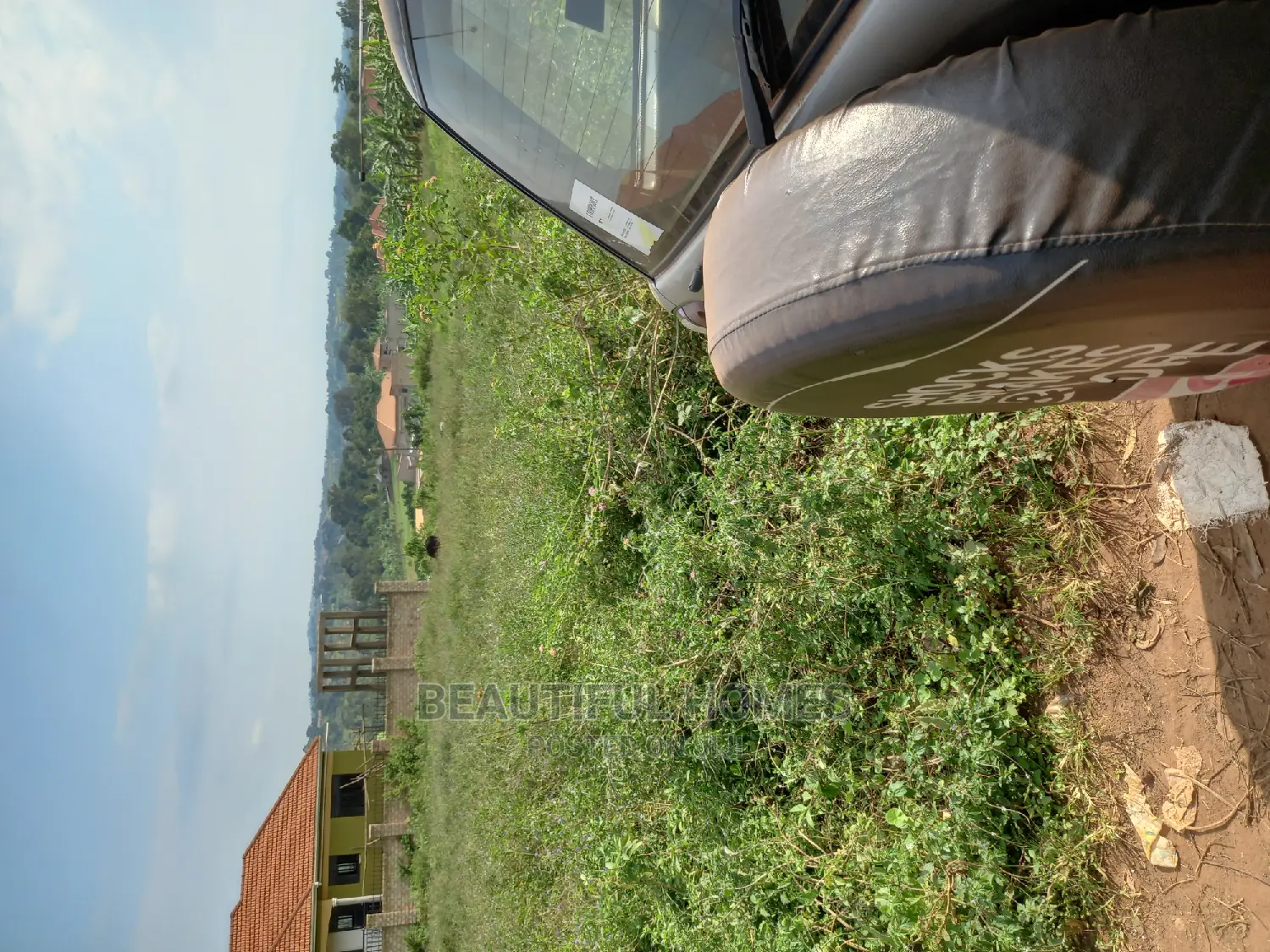 Kira Three Plots Left in This Estate in Kira
