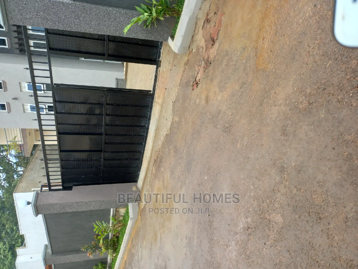 Furnished 2bdrm Apartment in Bunga, Makindye for Sale in Makindye