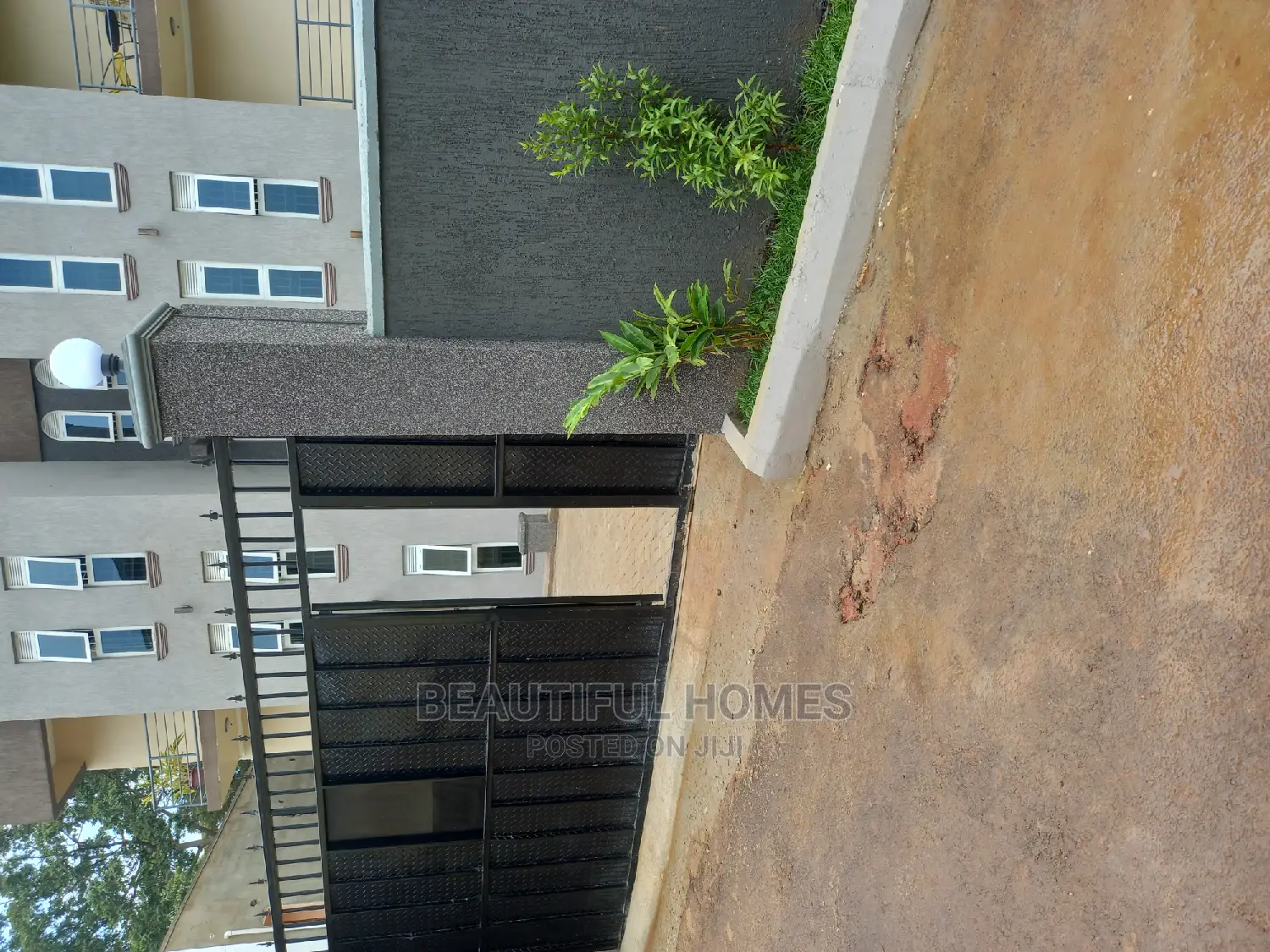 Furnished 2bdrm Apartment in Bunga, Makindye for Sale in Makindye