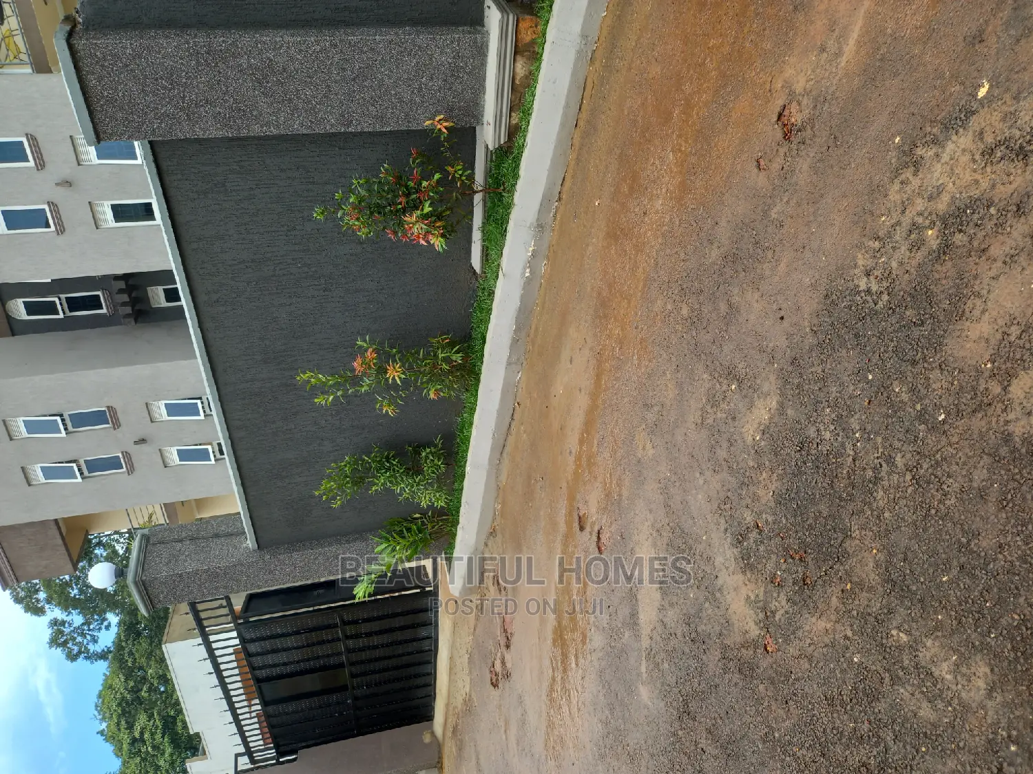 Furnished 2bdrm Apartment in Bunga, Makindye for Sale in Makindye