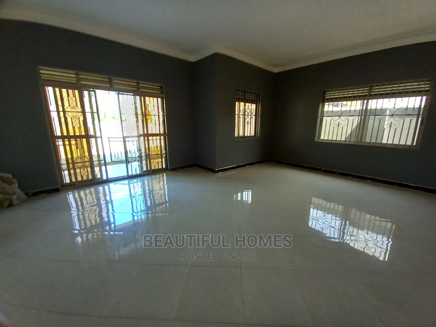 Furnished 4bdrm House in Kira for Sale in Kira