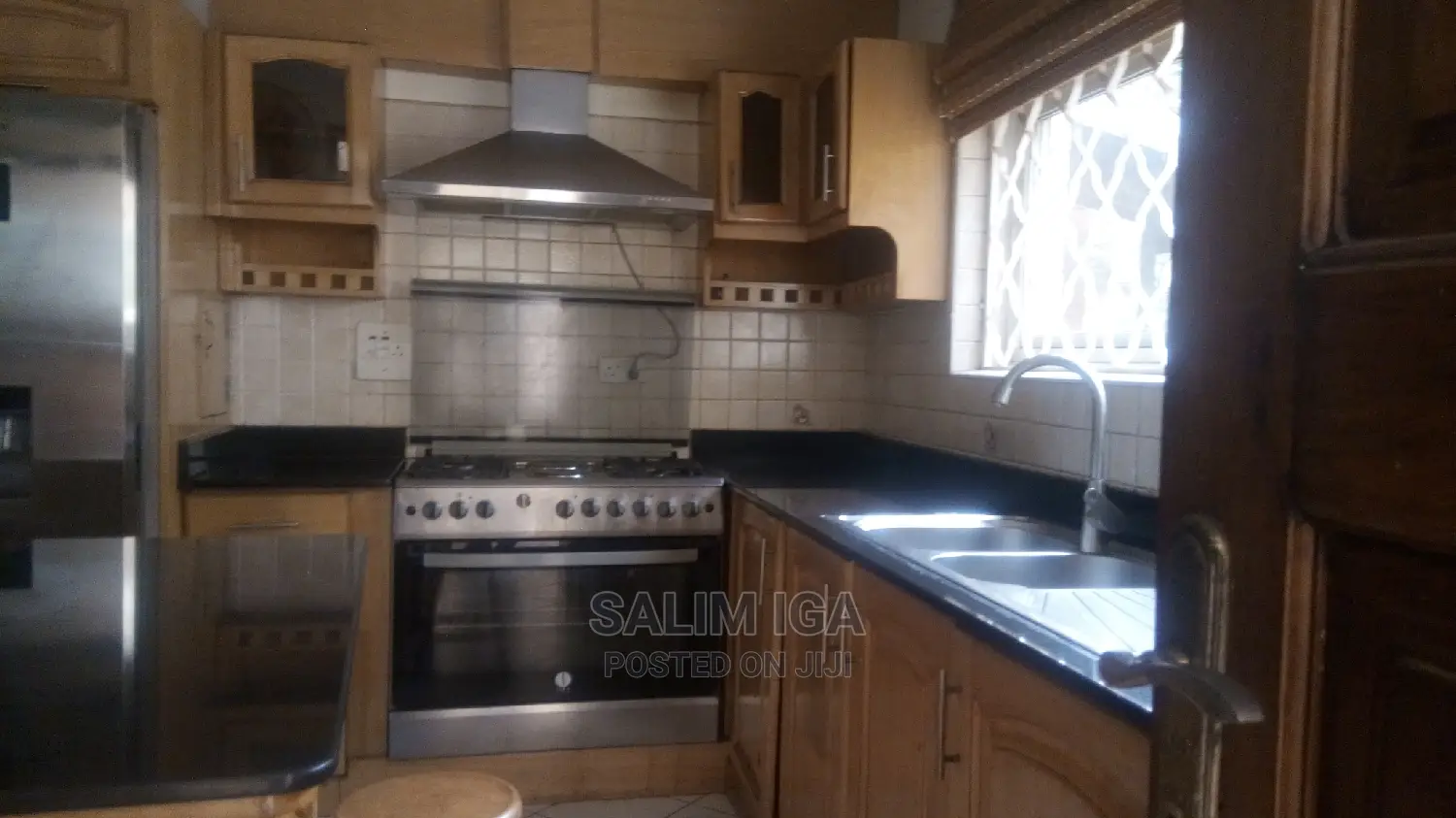 4bdrm Duplex in Kololo Property, Central Division for Rent in Central Division