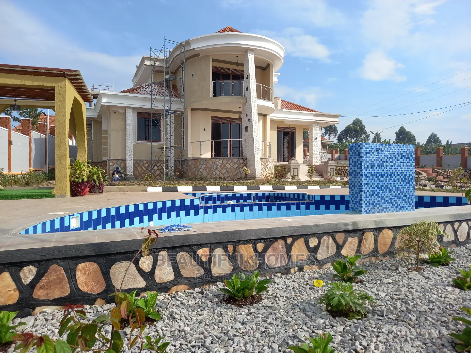 Furnished 5bdrm Mansion in Kasangati, Nangabo for Sale in Nangabo
