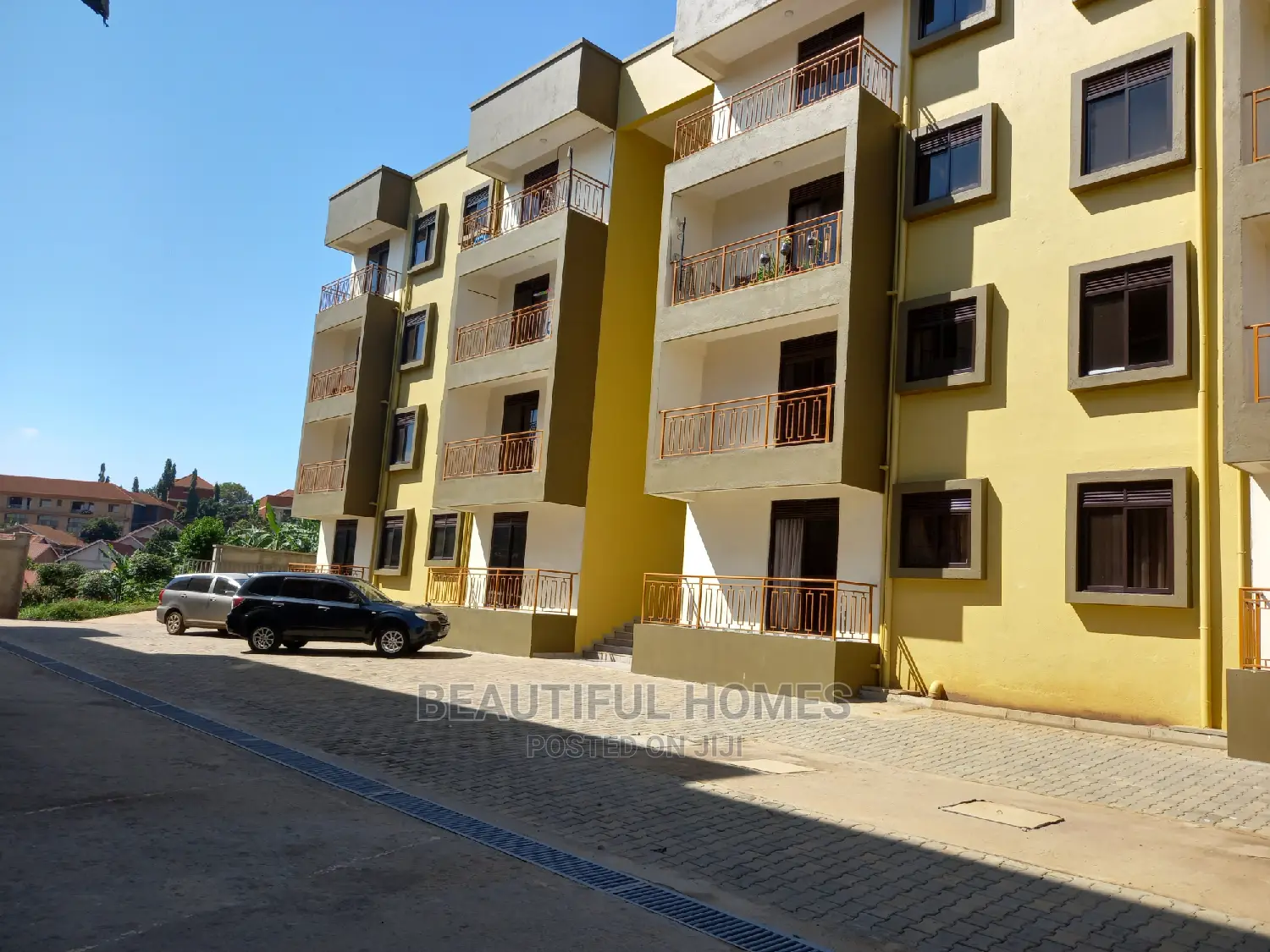 Furnished 3bdrm Condo in Kisaasi, Central Division for Sale in Central Division
