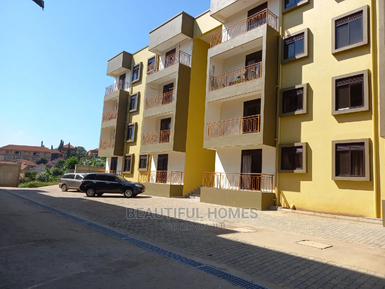 Furnished 3bdrm Condo in Kisaasi, Central Division for Sale in Central Division