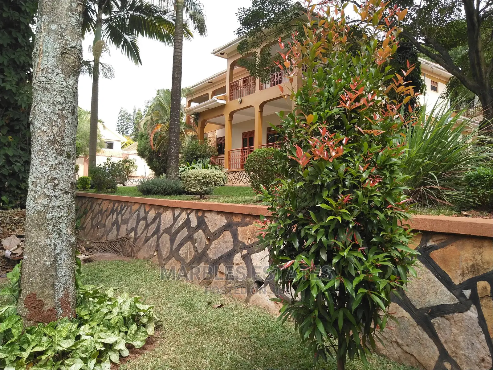 Furnished 10bdrm Apartment in Bugolobi, Central Division for rent in Central Division