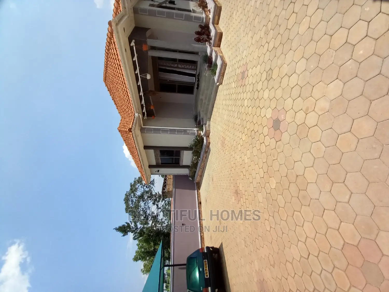 Furnished 4bdrm House in Kira for Sale in Kira