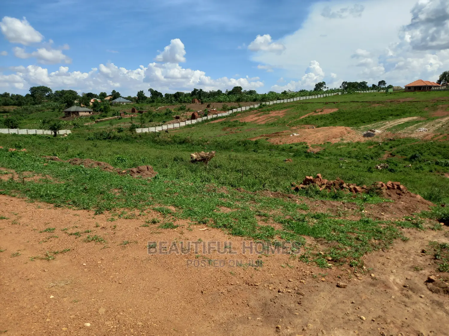 Kasangati 100*100 in Classic Gated Neighbodhood O in Nangabo