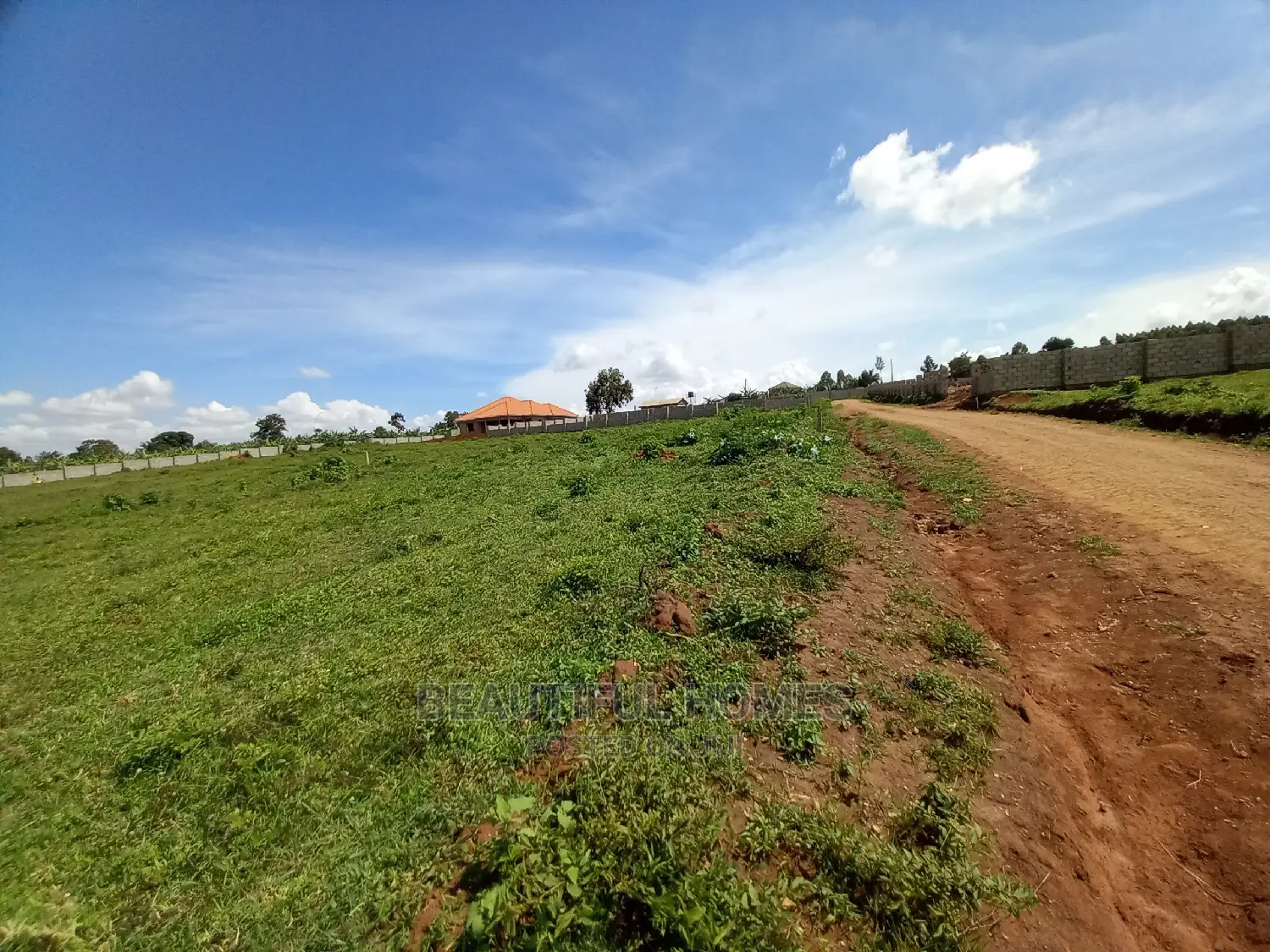 Kasangati 25 Decimals in Ministers Village on Sell in Nangabo