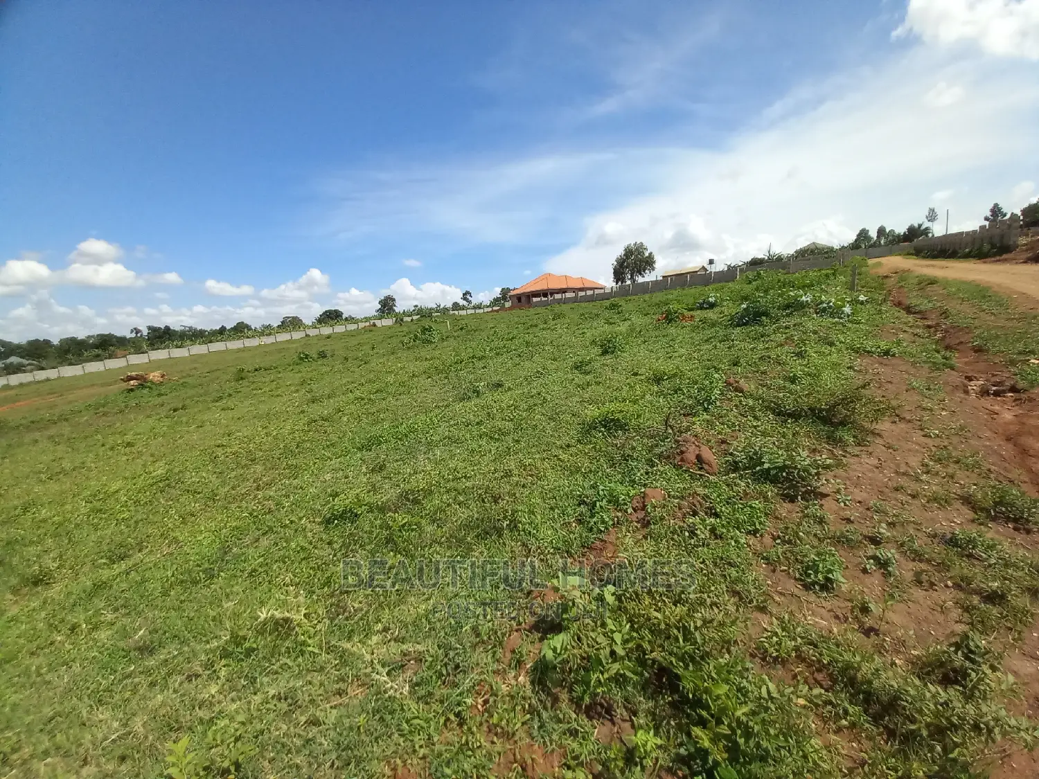Kasangati 25 Decimals in Ministers Village on Sell in Nangabo