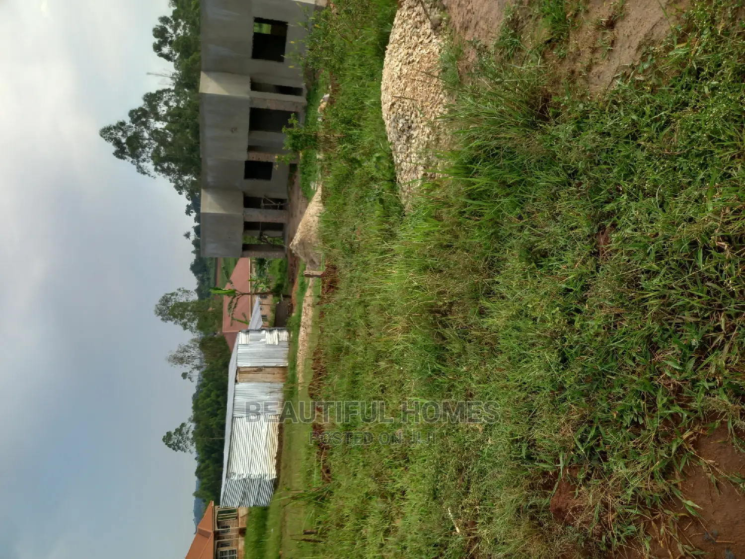 Titled Plot in Kira on Sell in Kira