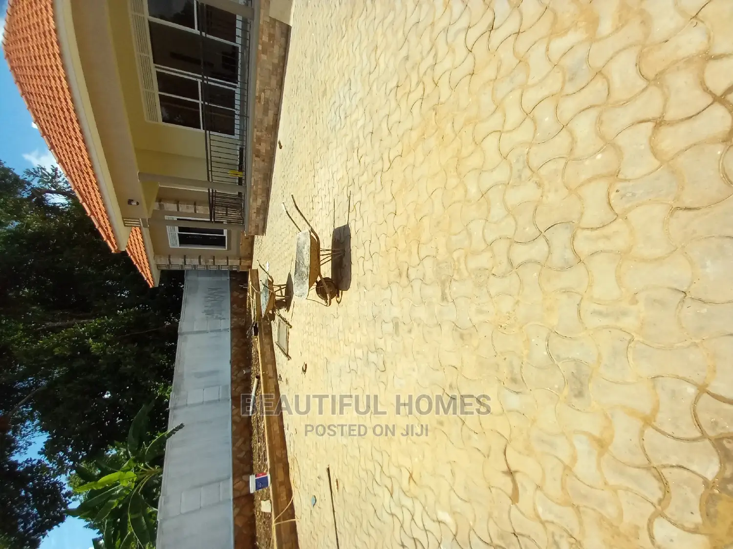 Furnished 4bdrm House in Kira for Sale in Kira