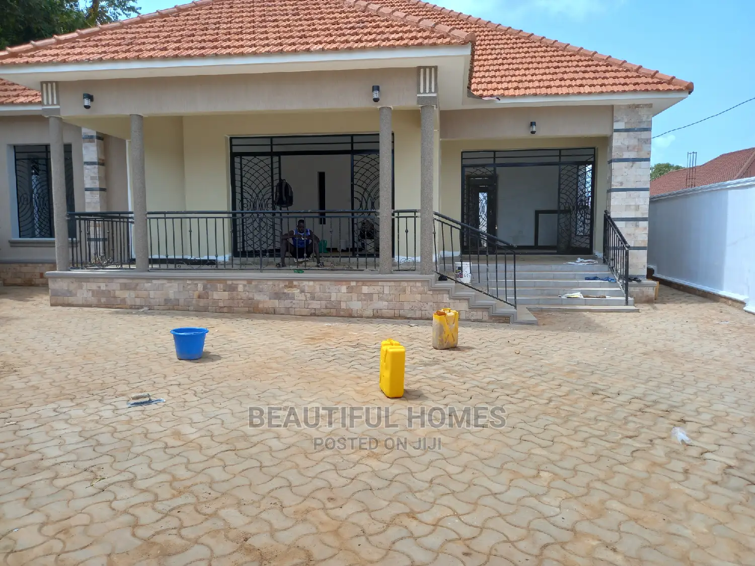 Furnished 4bdrm House in Kira for Sale in Kira