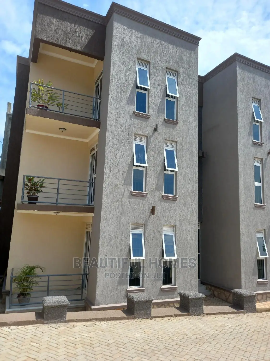 Furnished 2bdrm Apartment in Bunga, Makindye for Sale in Makindye