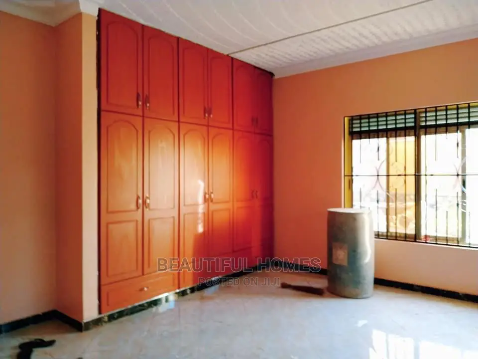 Furnished 2bdrm Apartment in Naalya, Central Division for Sale in Central Division
