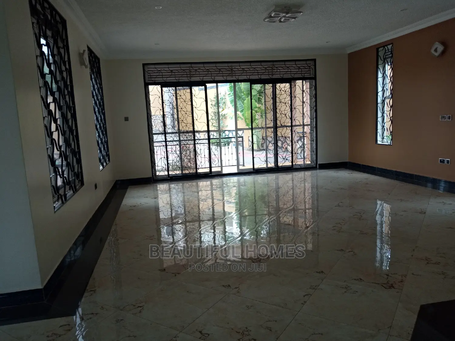 Furnished 6bdrm Mansion in Naalya, Central Division for Sale in Central Division