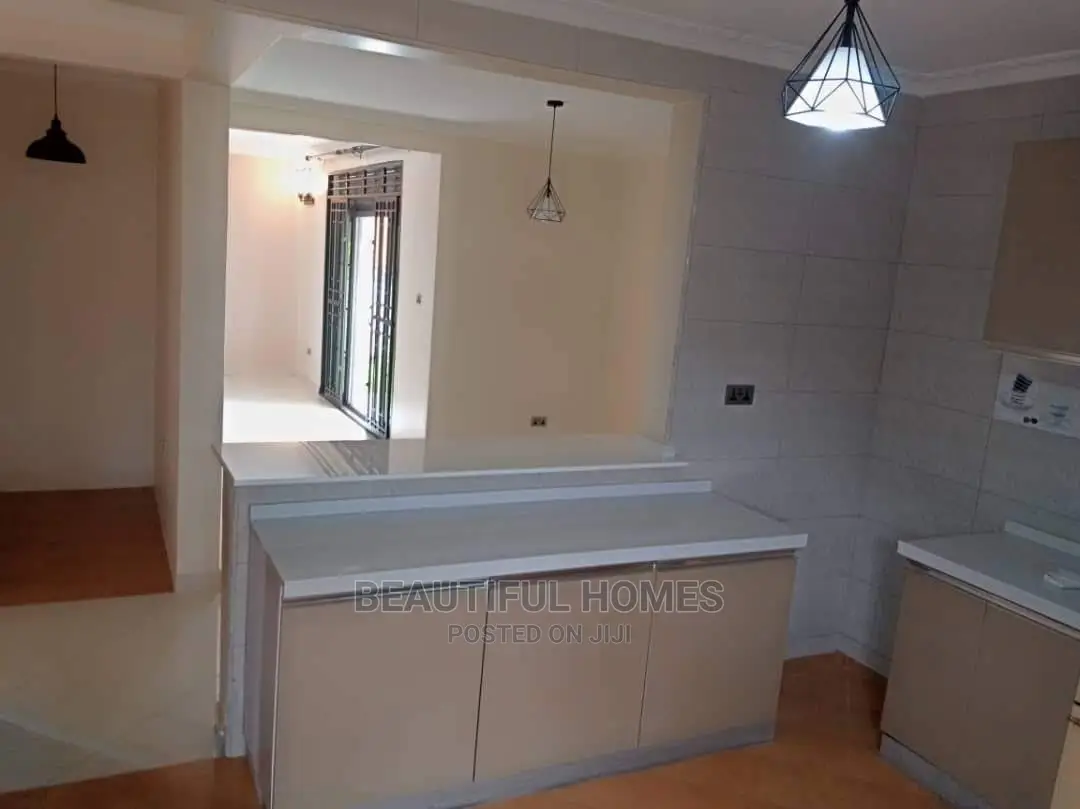 Furnished 4bdrm House in Kira for Sale in Kira