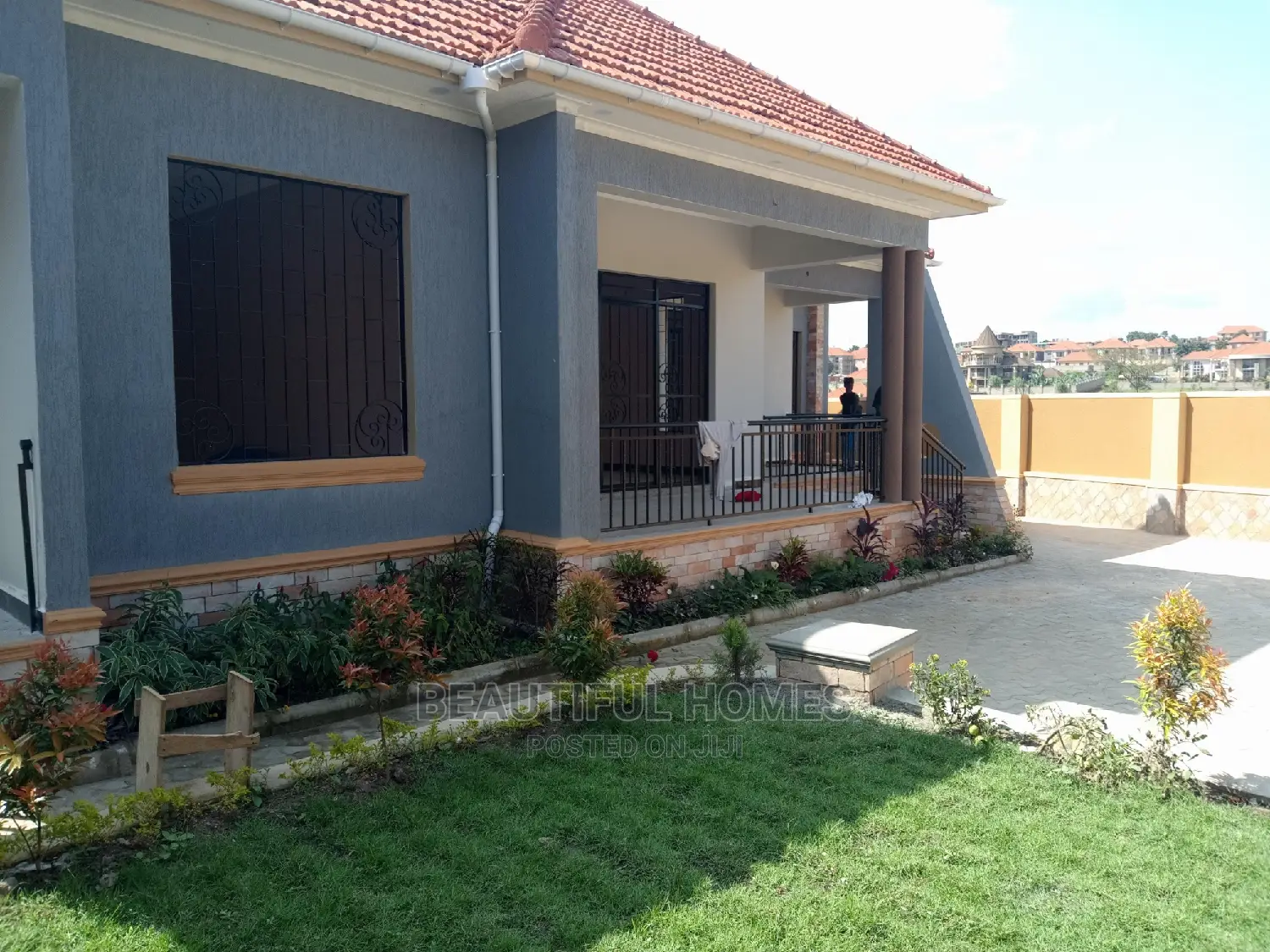 Furnished 4bdrm House in Kira for Sale in Kira
