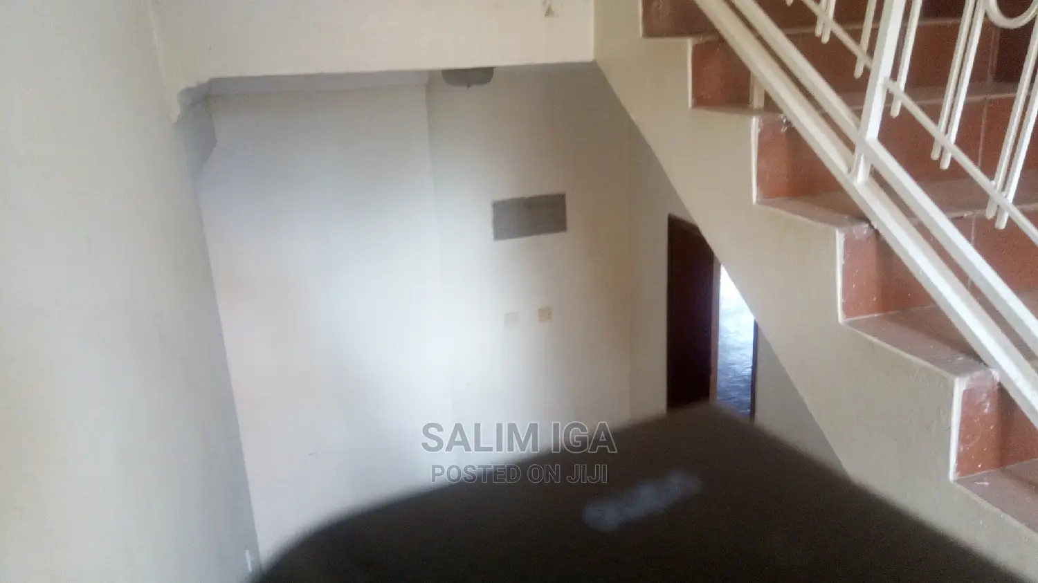 5bdrm Duplex in Kololo Property, Central Division for Rent in Central Division