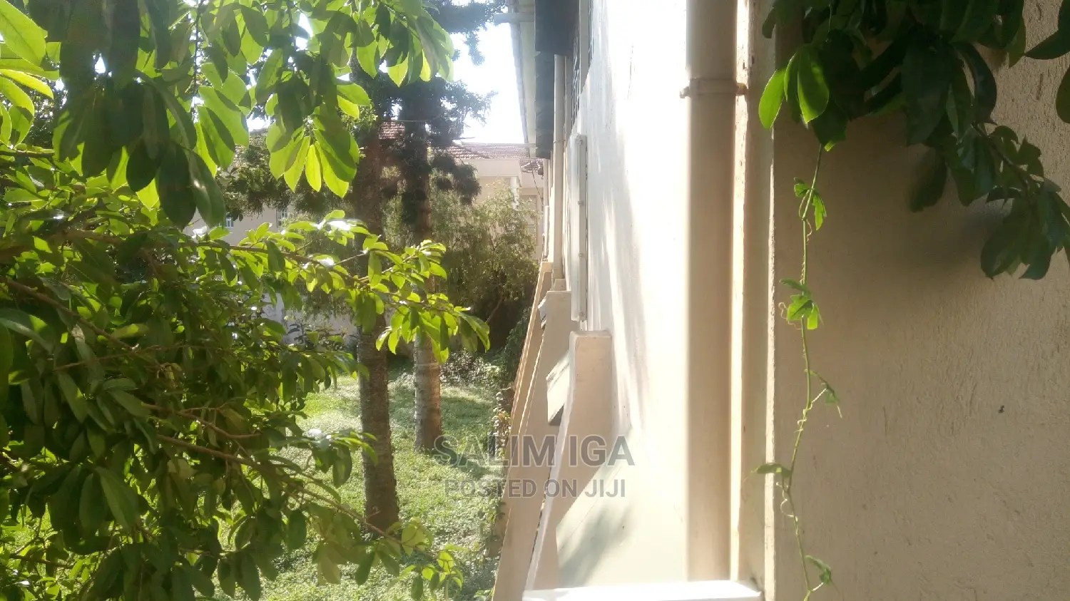 8bdrm Duplex in Kololo Property, Central Division for Rent in Central Division