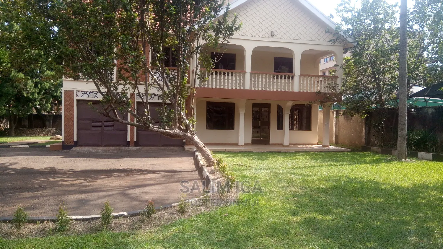 4bdrm Duplex in Kololo Property, Central Division for Rent in Central Division