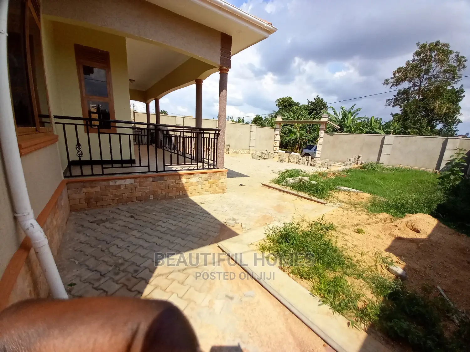 Furnished 5bdrm House in Buwate, Kira for Sale in Kira