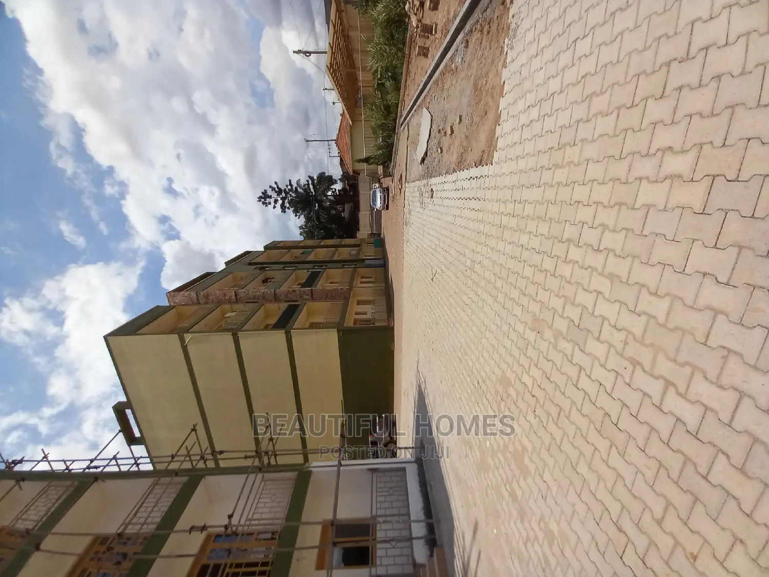 Furnished 2bdrm Condo in Bukoto, Central Division for Sale in Central Division