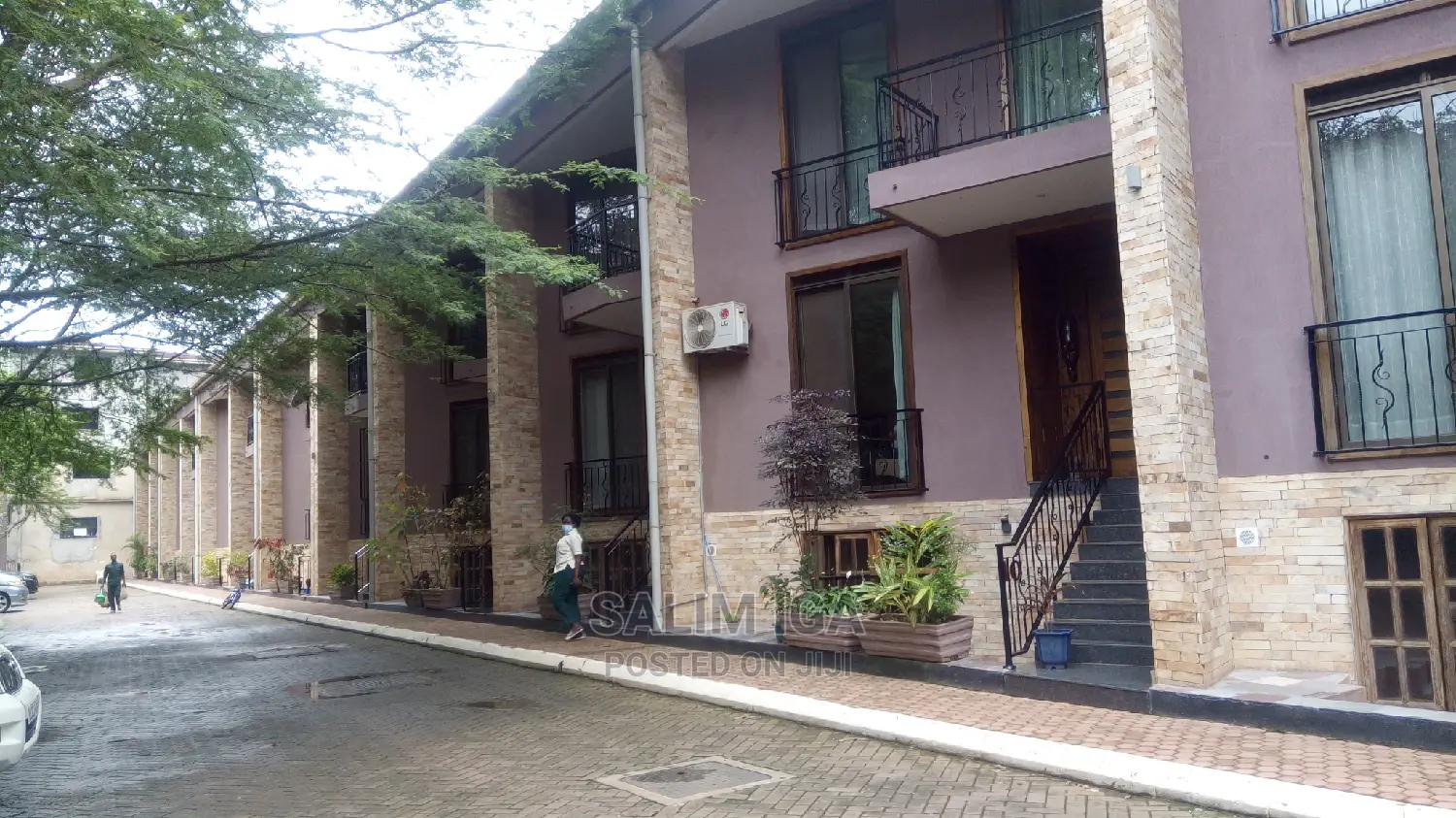 Furnished 2bdrm Townhouse in Kololo Property, Central Division in Central Division