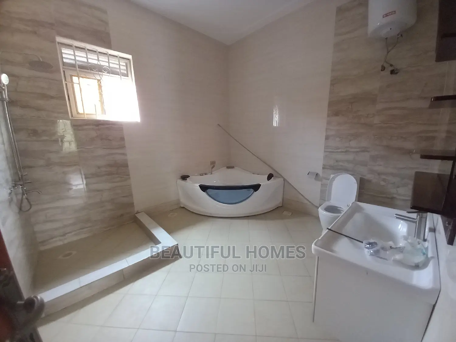 Furnished 7bdrm Mansion in Kiwatule Bidandi, Nakawa for Sale in Nakawa