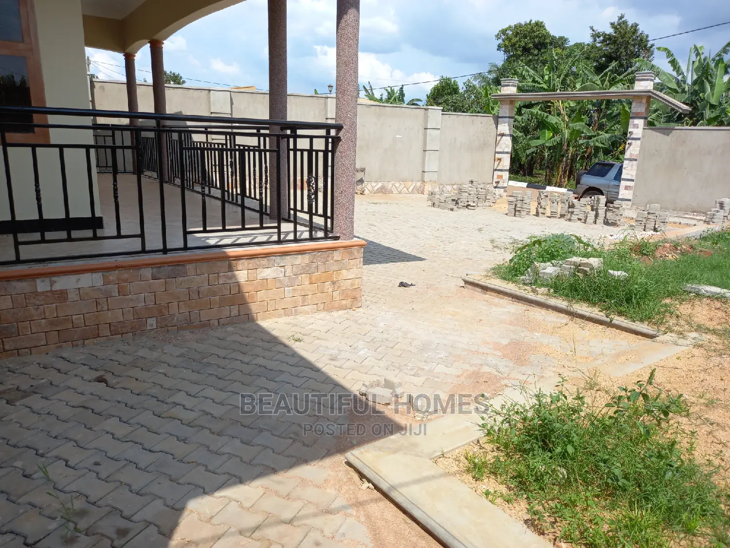 Furnished 5bdrm House in Buwate, Kira for Sale in Kira