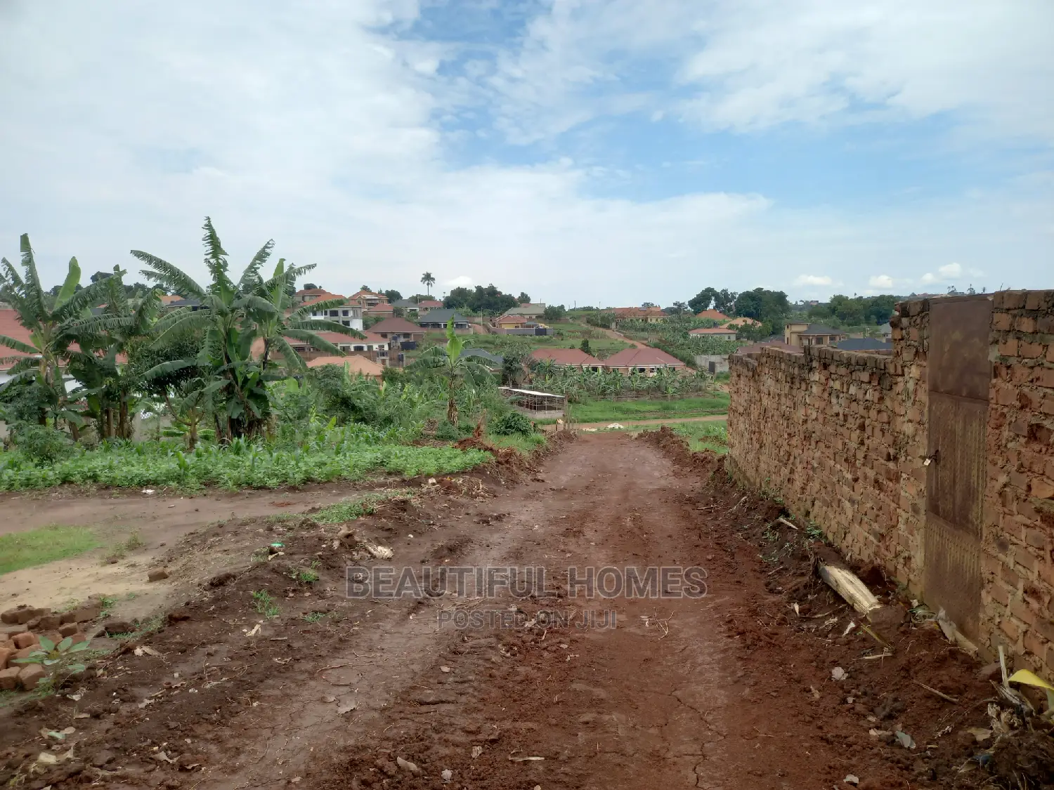 Kira Amazing Land on Sale in Kira