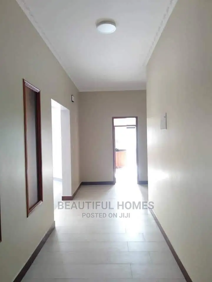 Furnished 4bdrm House in Kira for Sale in Kira