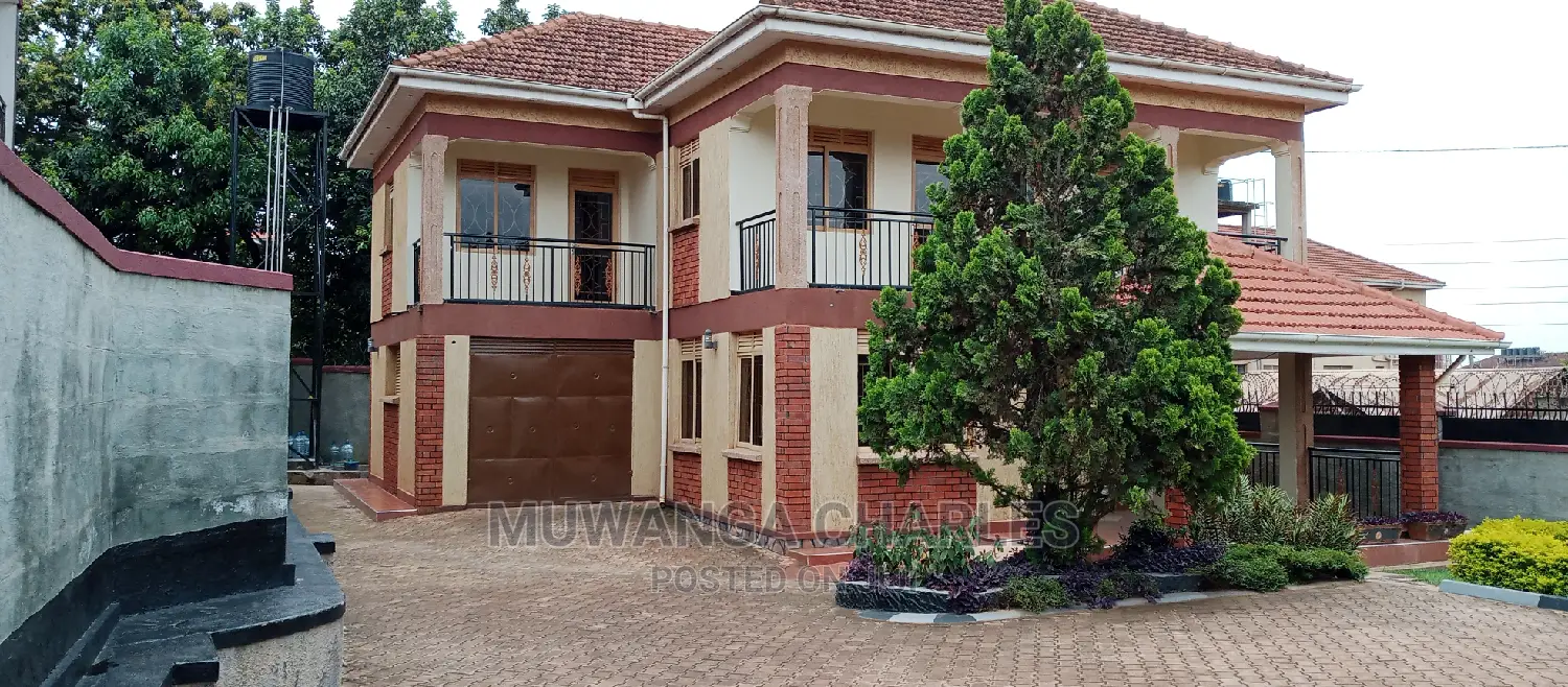 3bdrm Duplex in Fs Properties Ltd, Central Division for Rent in Central Division