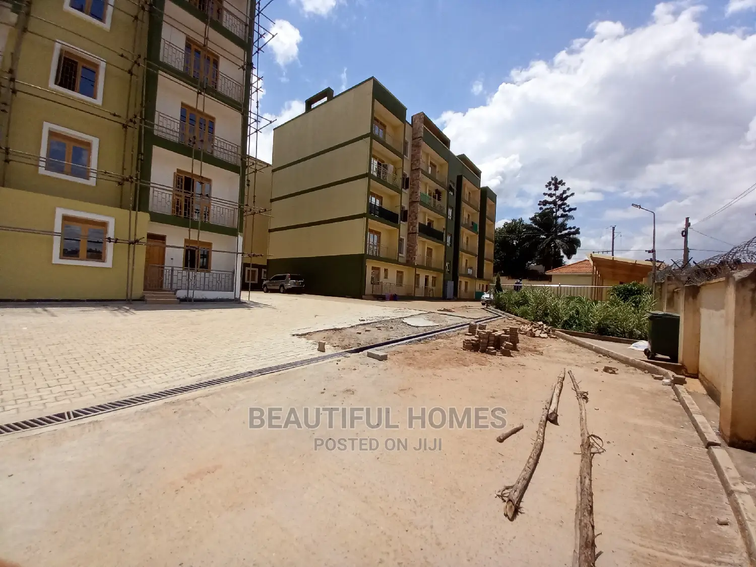 Furnished 2bdrm Condo in Bukoto, Central Division for Sale in Central Division