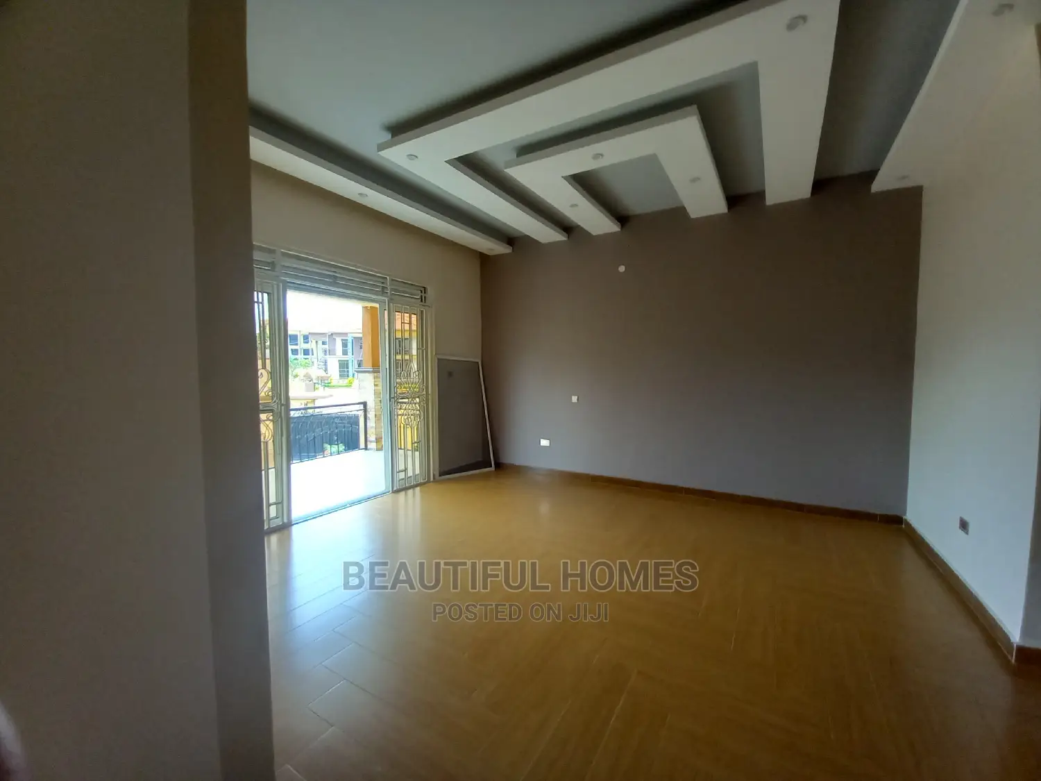 Furnished 7bdrm House in Kiwatule, Central Division for Sale in Central Division
