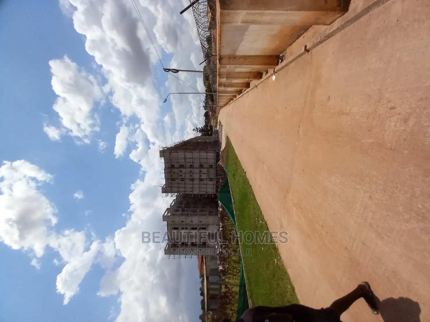 Furnished 2bdrm Condo in Bukoto, Central Division for Sale in Central Division