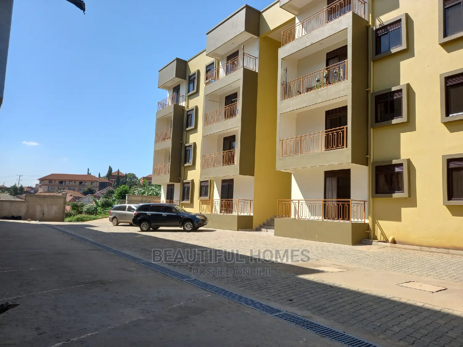 Furnished 3bdrm Condo in Kisaasi, Central Division for Sale in Central Division
