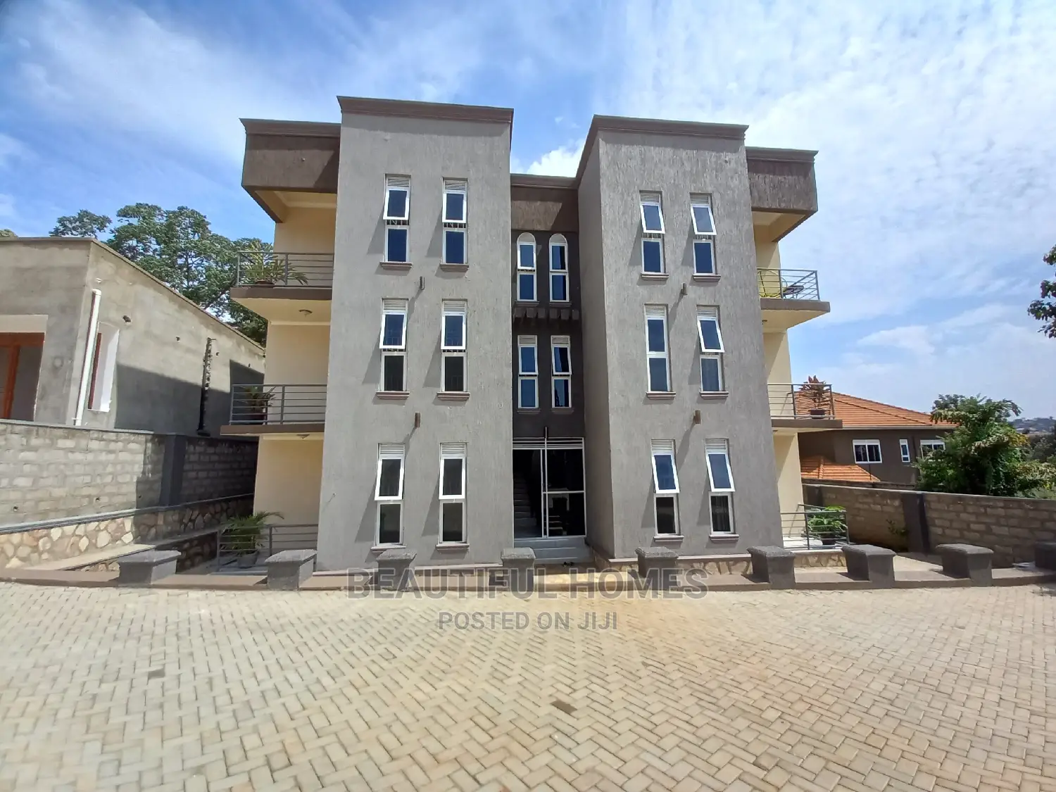 Furnished 2bdrm Apartment in Bunga, Makindye for Sale in Makindye