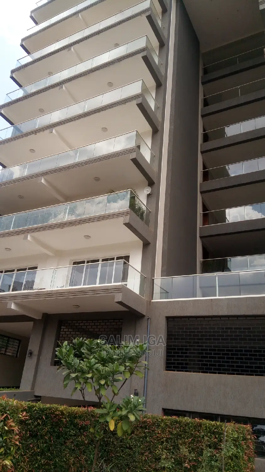 Furnished 3bdrm Block of Flats in Kololo Property, Central Division in Central Division