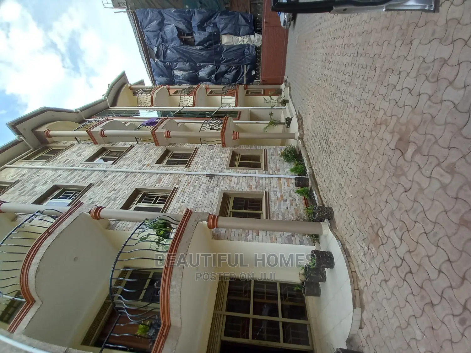 Furnished 2bdrm Apartment in Najjera, Central Division for Sale in Central Division