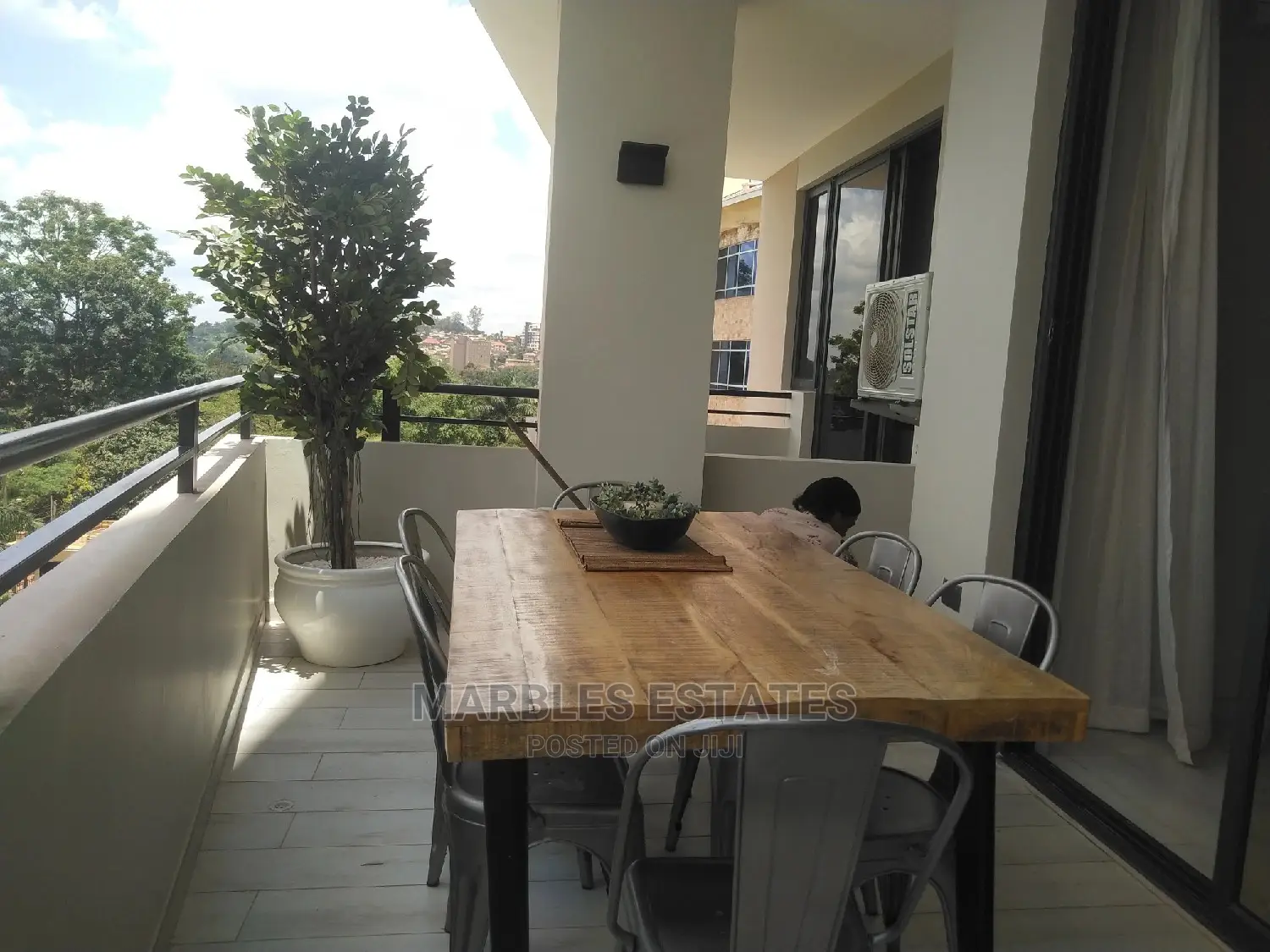 3bdrm Apartment in Kololo, Central Division for Sale in Central Division