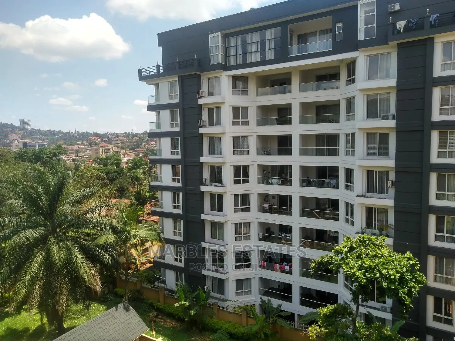3bdrm Apartment in Kololo, Central Division for Rent in Central Division