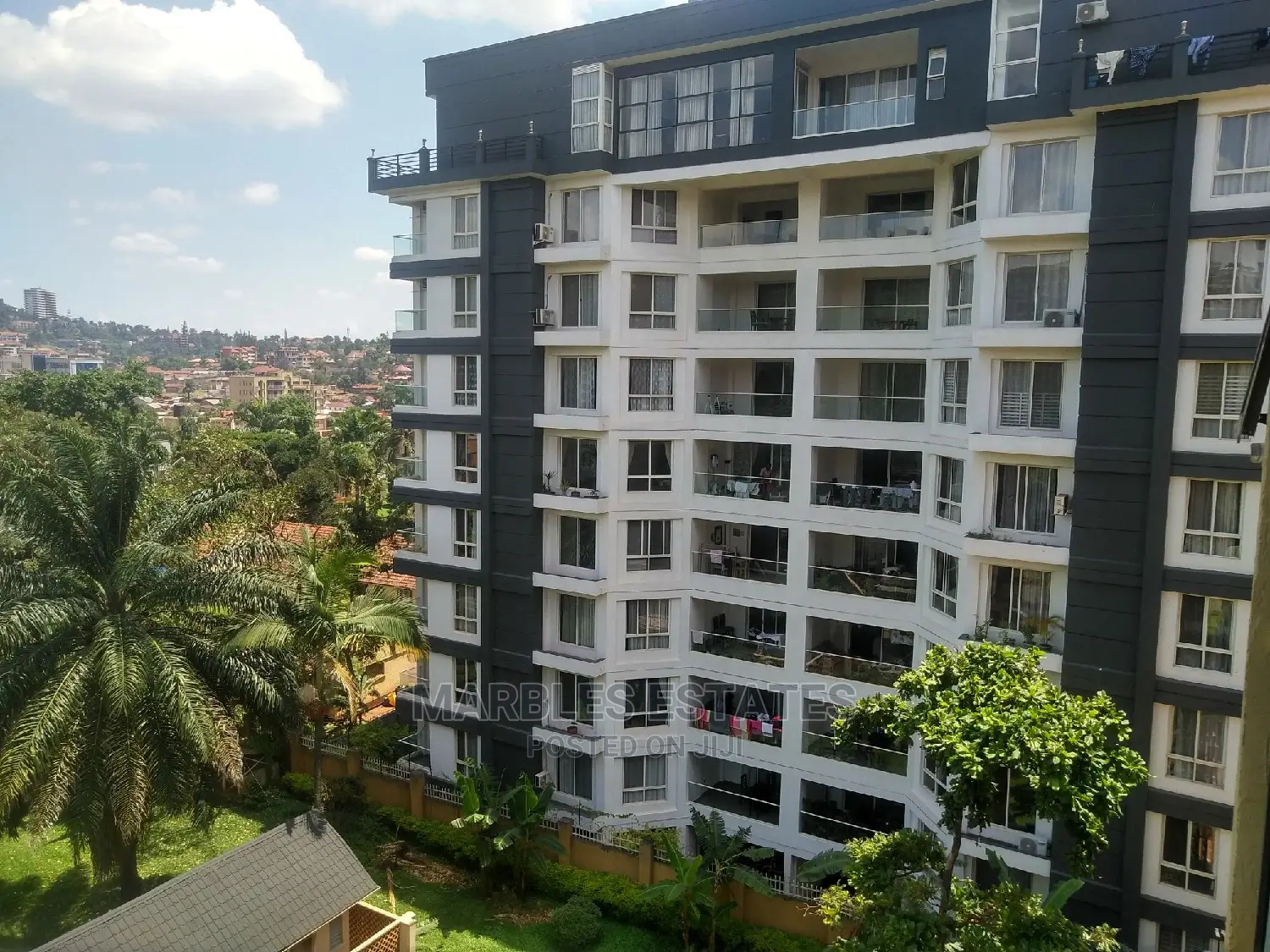 3bdrm Apartment in Kololo, Central Division for Rent in Central Division