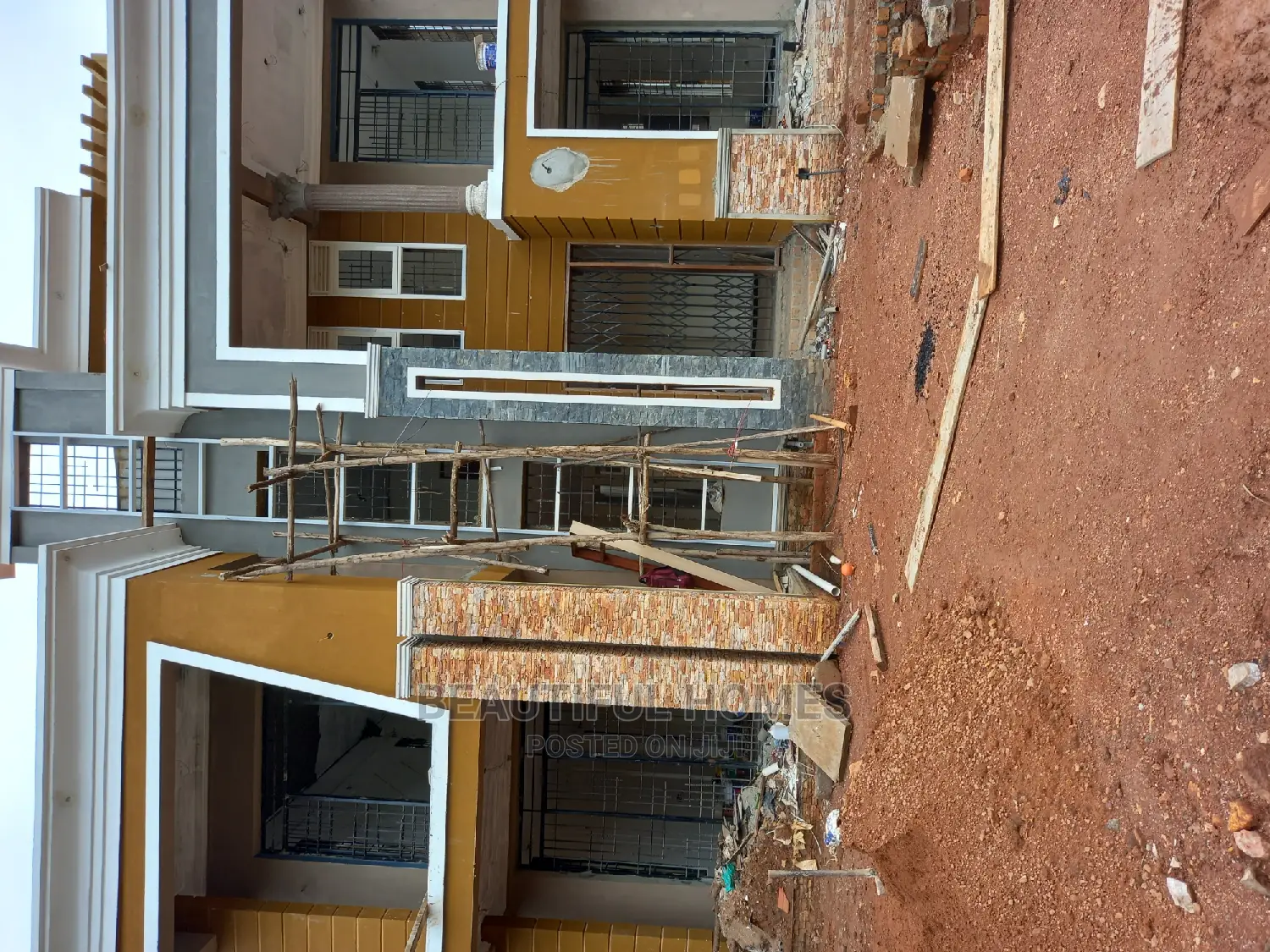 Furnished 5bdrm Mansion in Kira for Sale in Kira