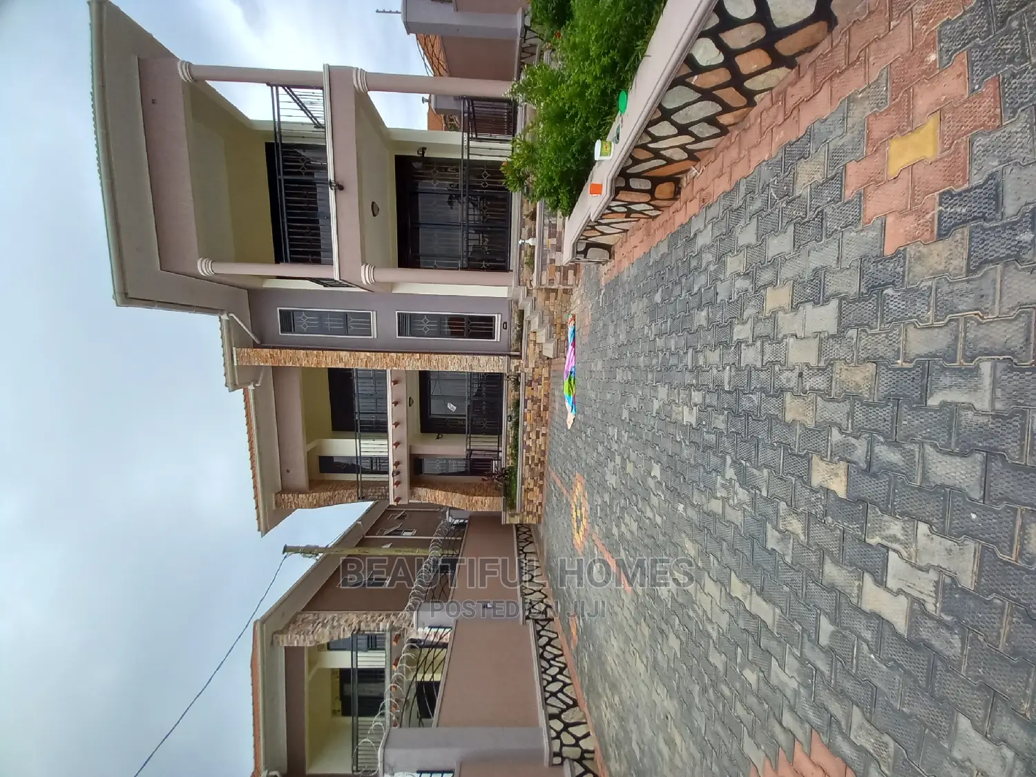 Furnished 4bdrm Mansion in Kira Mamerito Road for Sale in Kira