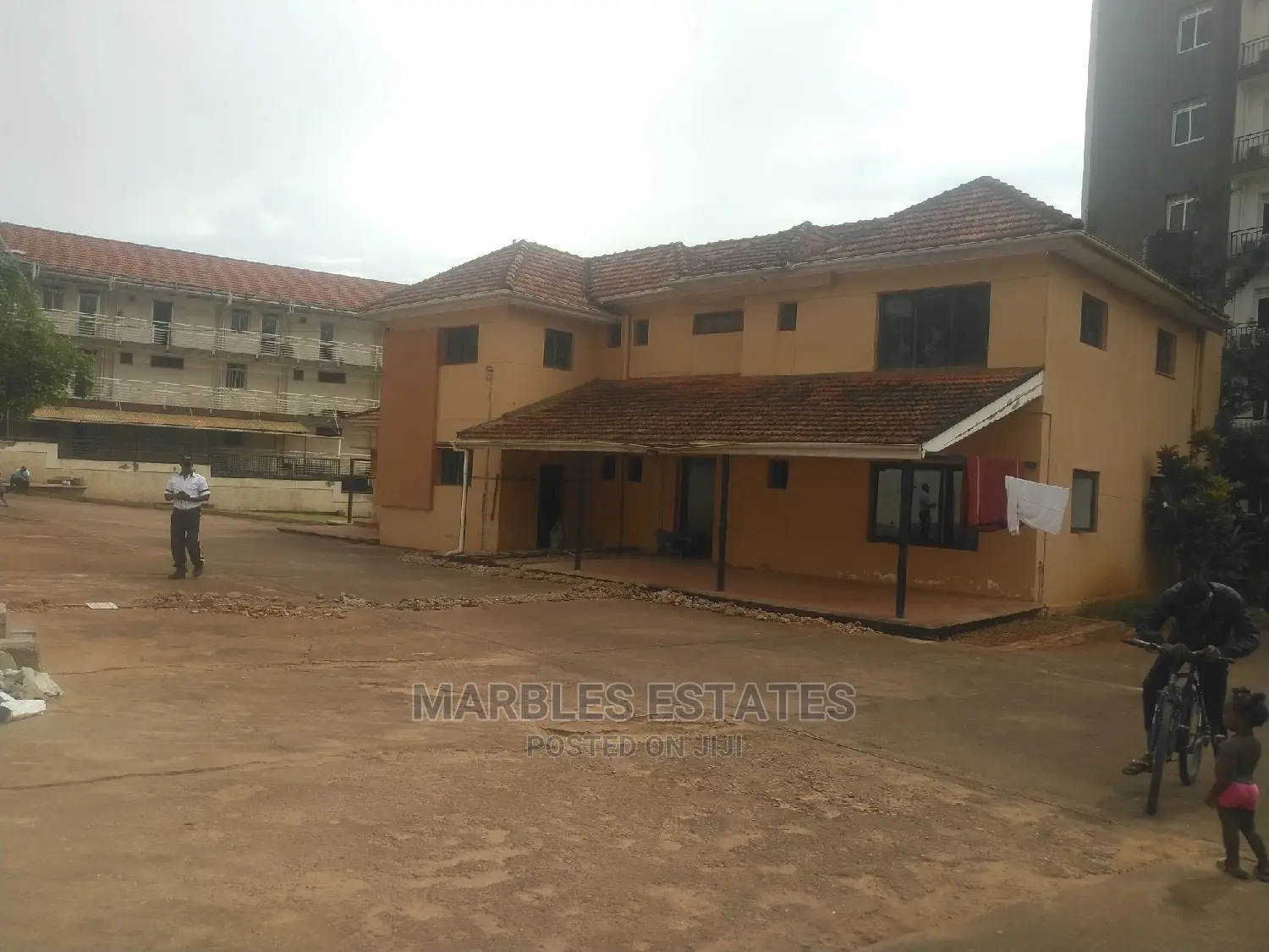 Nice Office Space for Rent in Kololo. in Central Division