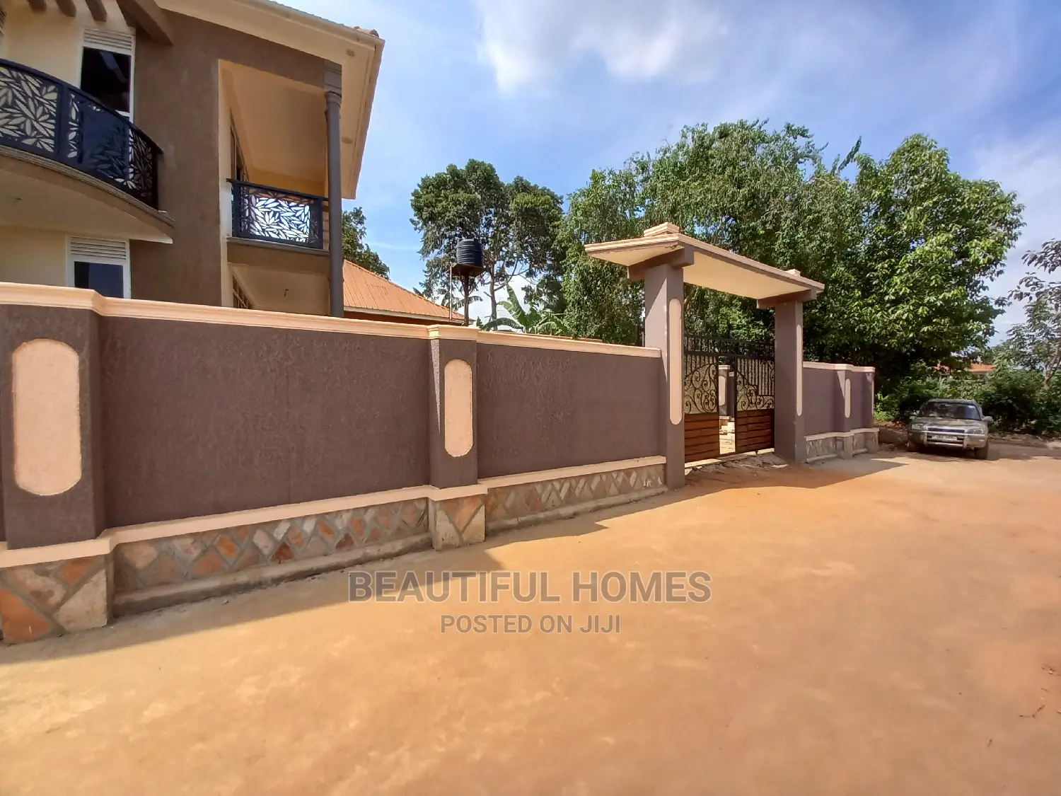 Furnished 4bdrm Mansion in Kisaasi, Nakawa for Sale in Nakawa