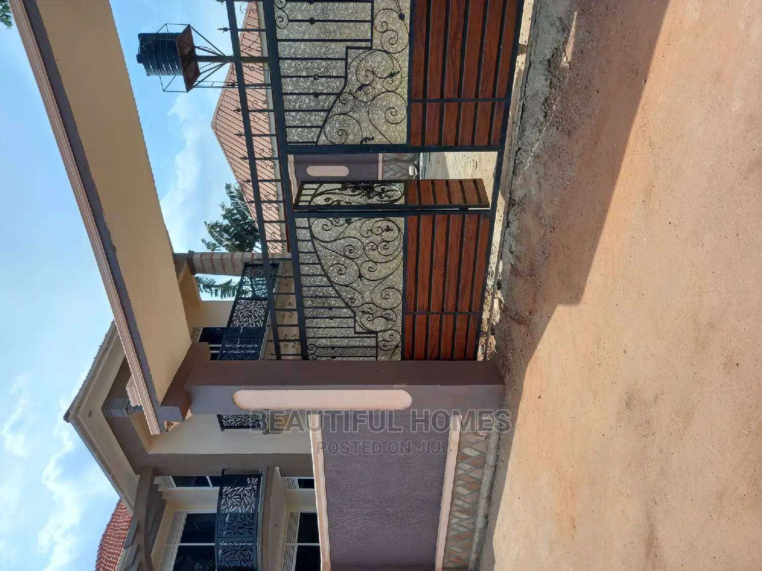 Furnished 4bdrm Mansion in Kisaasi, Nakawa for Sale in Nakawa