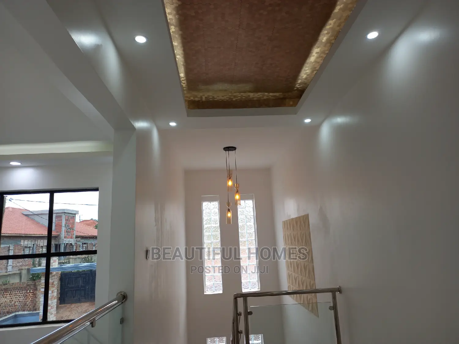 Furnished 5bdrm Mansion in Kira for Sale in Kira