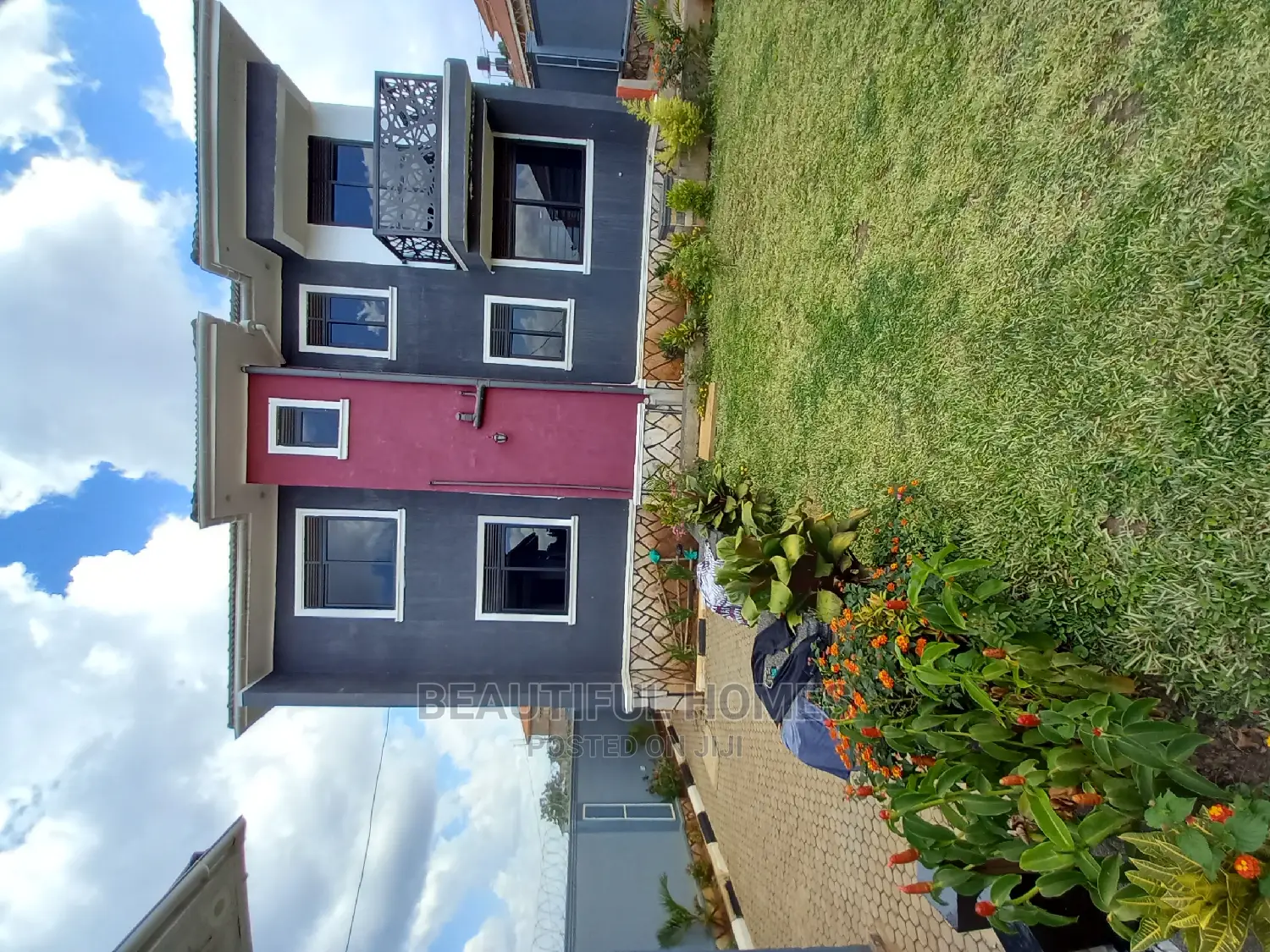 Furnished 5bdrm Mansion in Kira for Sale in Kira